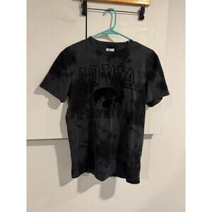 Tailgate Athletics Iowa Hawkeyes T-shirt Size XS